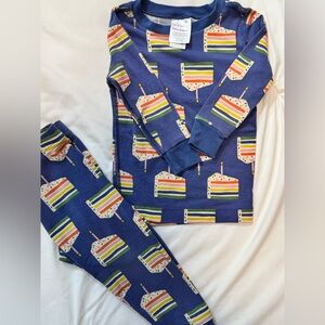 Hanna Andersson toddler 2t confetti Cake Print Pajamas